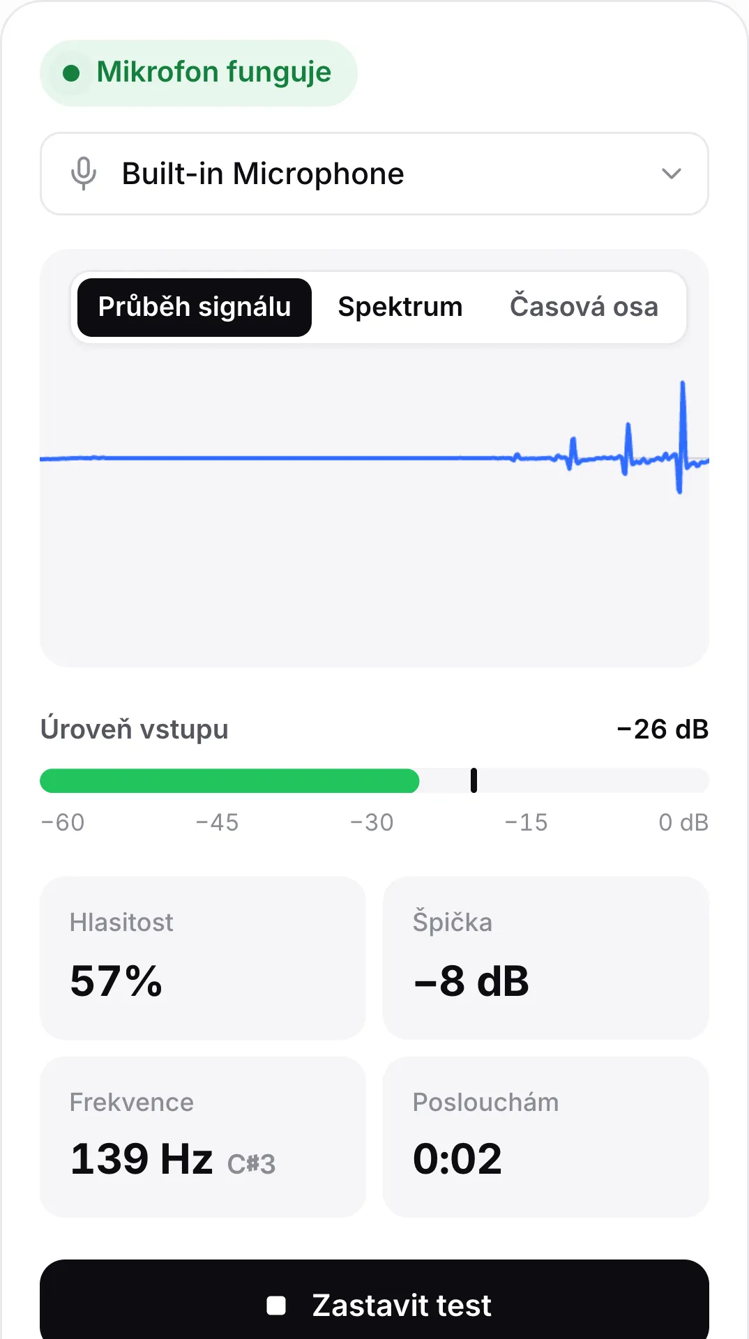 Test mikrofonu na telefonu s pohybujícím se průběhem signálu, úrovní vstupu −25 dB a zeleným stavem „Mikrofon funguje“