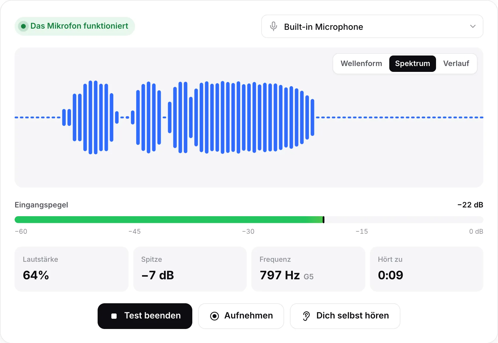 Der Mikrofontest in der Spektrumansicht mit bewegten Balken, einem Eingangspegel von −23 dB und dem grünen Status „Das Mikrofon funktioniert“