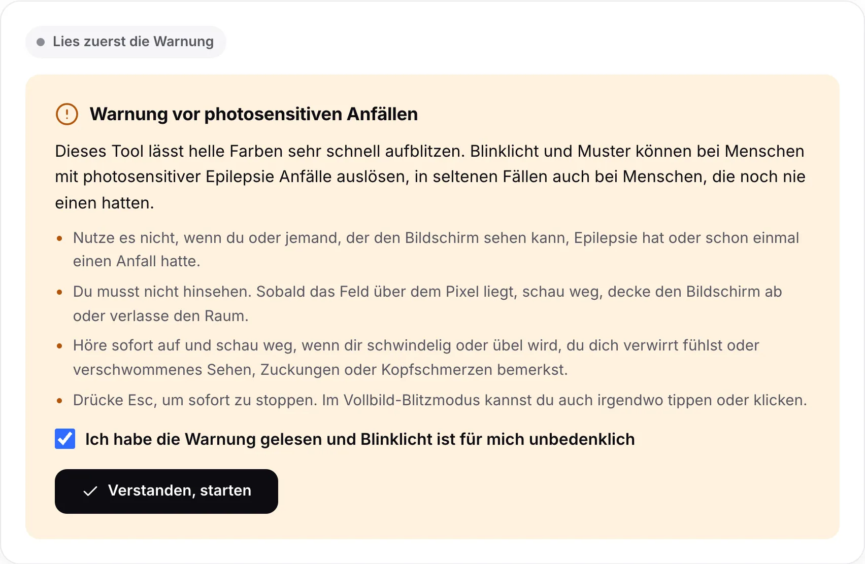 Die Warnung vor photosensitiven Anfällen mit gesetztem Häkchen und dem Button „Verstanden, starten“