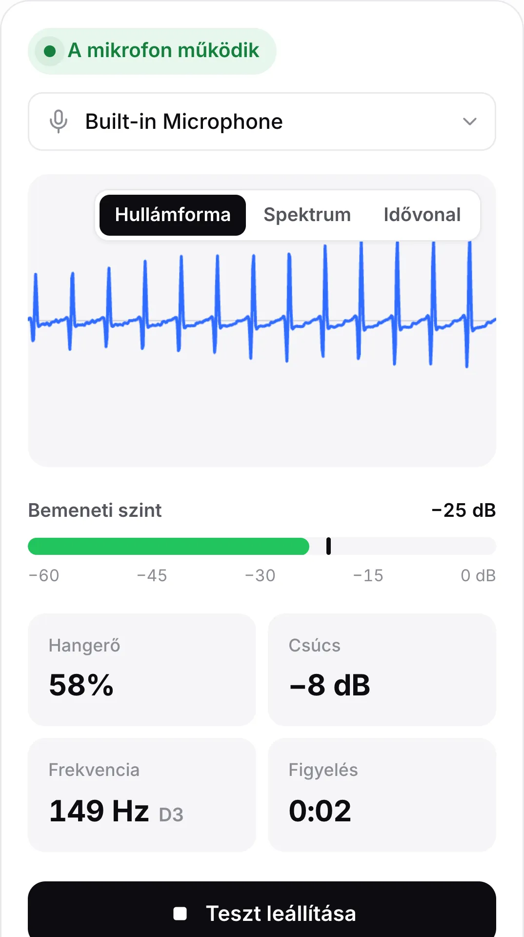 A mikrofon teszt telefonon mozgó hullámformával, −25 dB bemeneti szinttel és a zöld „A mikrofon működik” állapottal
