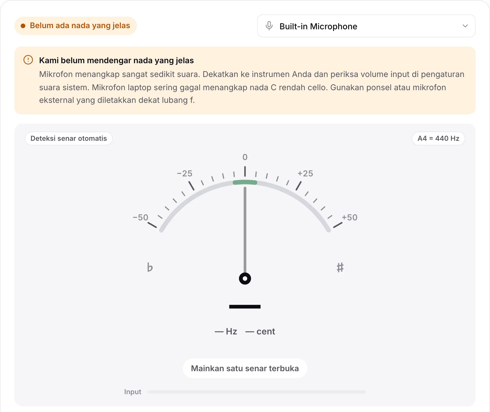 Tuner dengan pemberitahuan “Kami belum mendengar nada yang jelas”, bilah Input kosong, dan tips tentang mikrofon laptop dan C rendah