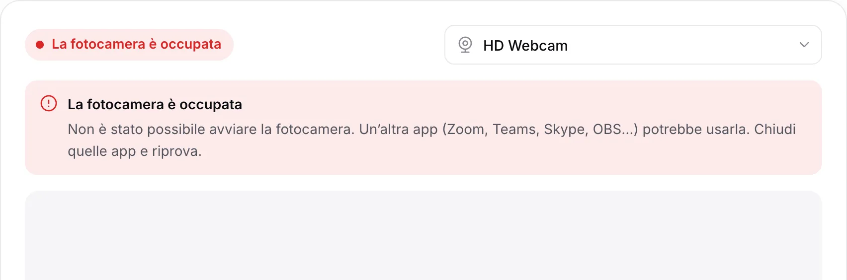 Il test della webcam con il messaggio rosso “La fotocamera è occupata”