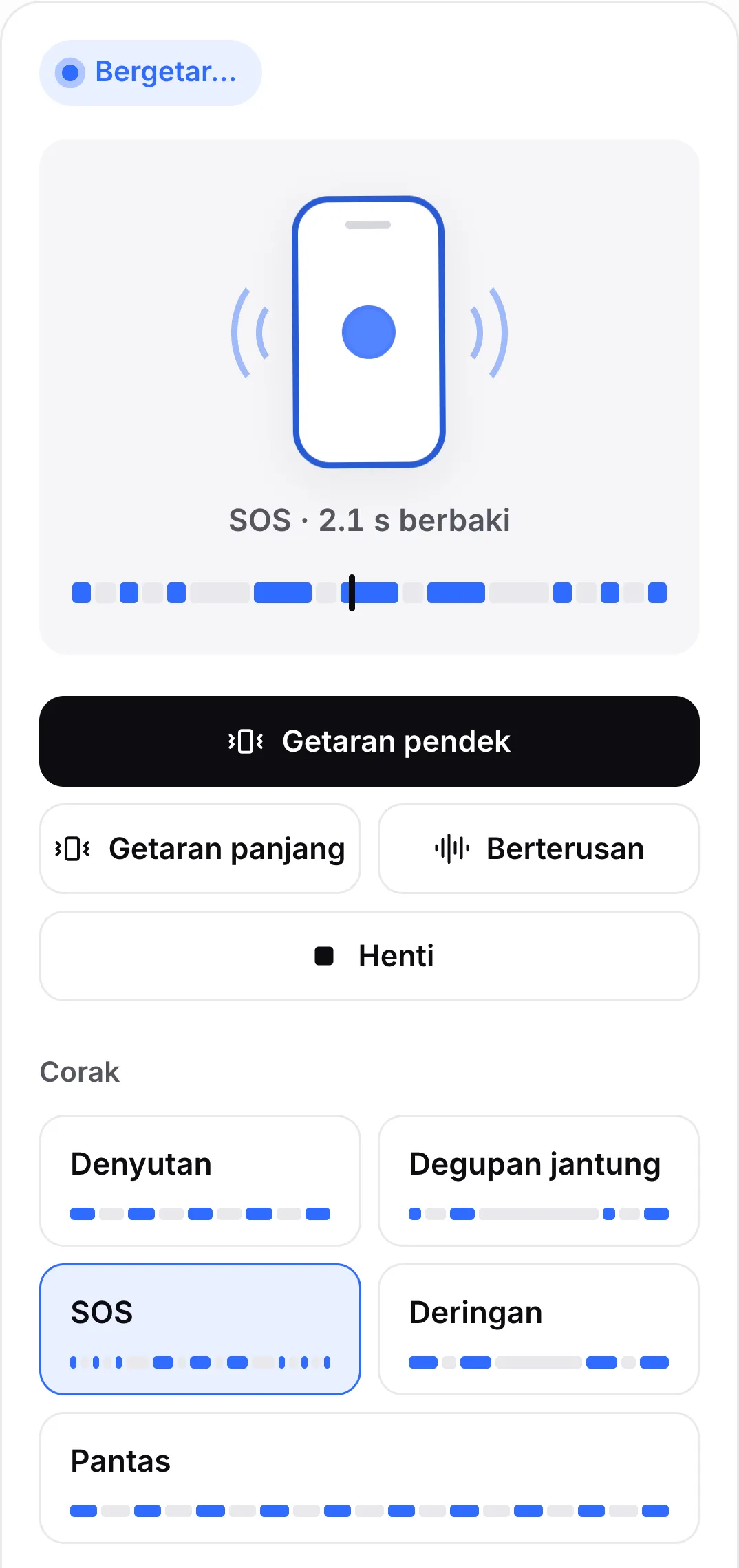 Corak SOS sedang dimainkan: butangnya diserlahkan dan garis masa di atas butang menunjukkan getaran pendek dan panjang dengan penanda main dalam getaran panjang