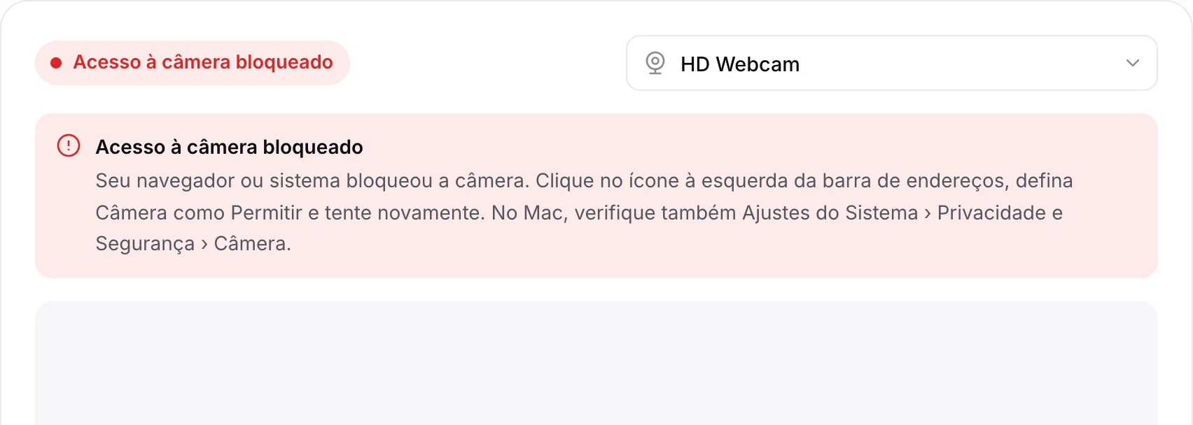 A câmera online mostrando a mensagem vermelha “Acesso à câmera bloqueado” com instruções