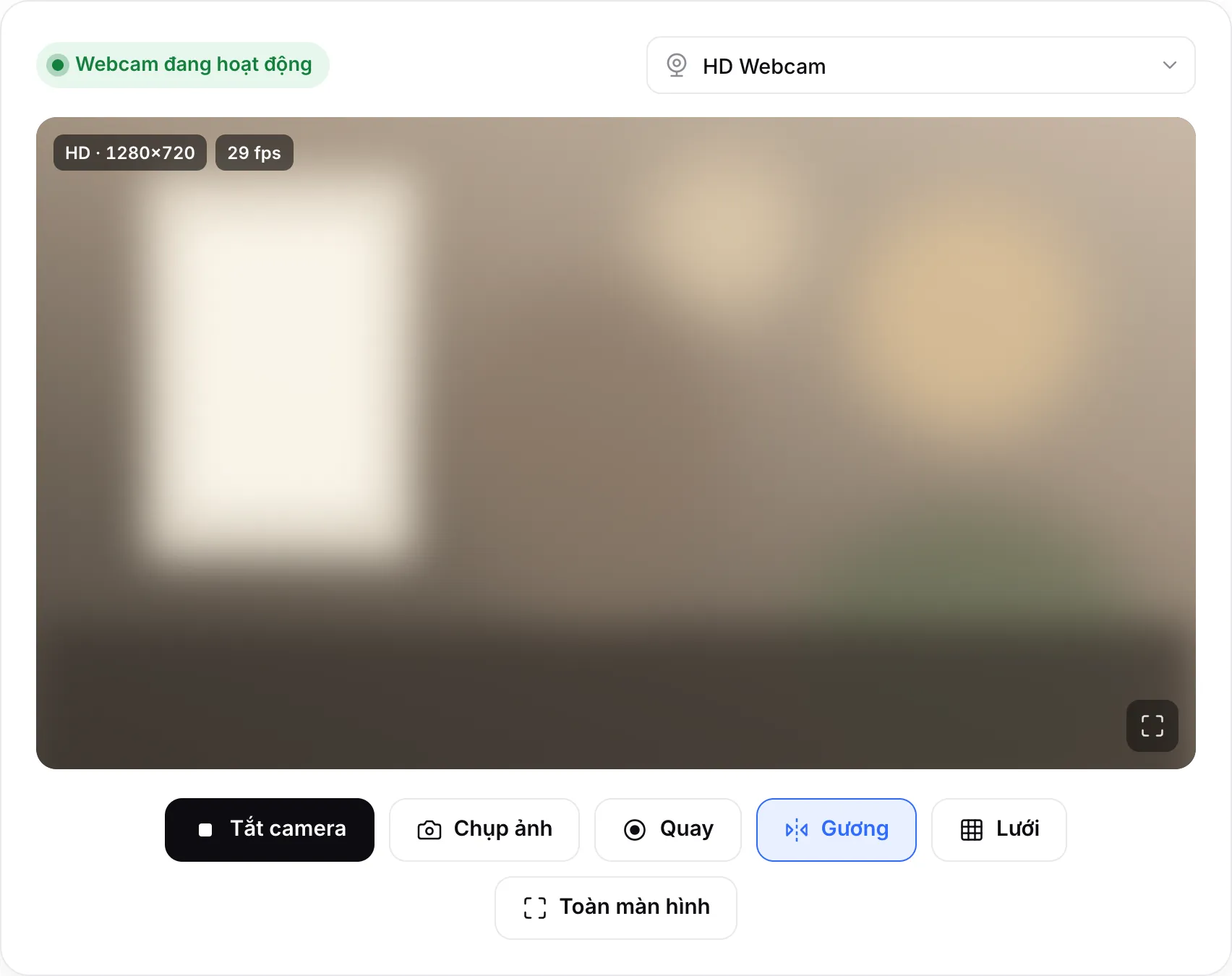 Webcam đang hoạt động: hình ảnh trực tiếp với các huy hiệu HD · 1280×720 và 30 fps cùng trạng thái xanh “Webcam đang hoạt động”